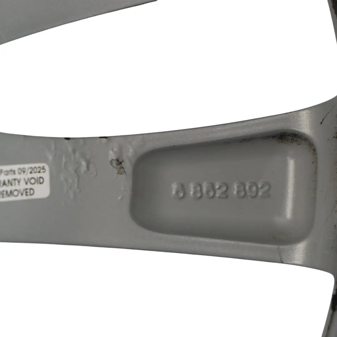 Jante Alliage Argent 18" 8J ET:30 Style 609 pour BMW F10 F11 LCI à propos du numéro de pièce 6862892 BMW F10 F11 LCI Jante Alliage Argent 18" 8J ET:30 Style 609 - SKU 6862892-1 - Numéro de pièce 6862892