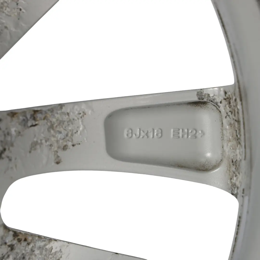 Alloy Rim 18" 8J ET:30 Styling 609 to BMW F10 F11 LCI Silver Wheel with Part number 6862892 BMW F10 F11 LCI Silver Wheel Alloy Rim 18" 8J ET:30 Styling 609 - SKU 6862892-1 - Part number 6862892