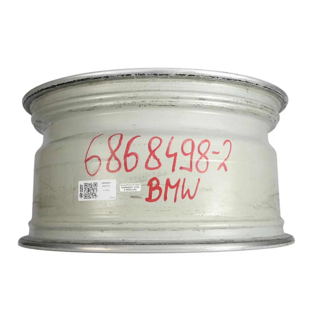 Cerchio Posteriore Lega Argento 18" 9J ET:44 Styling 609 per BMW F10 F11 LCI con numero di parte 6868498 BMW F10 F11 LCI Cerchio Posteriore Lega Argento 18" 9J ET:44 Styling 609 - SKU 6868498-2 - Numero di parte 6868498