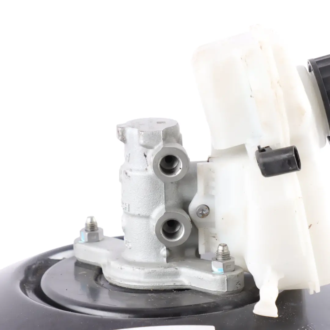 Brake Servo Master Cylinder Unit to BMW F40 Mini F54 with Part number 6872071 BMW F40 Mini F54 Brake Servo Master Cylinder Unit - SKU 6872071-2 - Part number 6872071