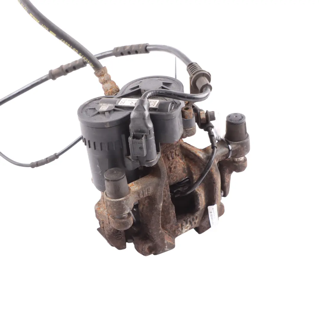 Brake Caliper Housing Rear Right O/S to BMW X1 F40 F45 F48 Mini F54 F60 with Part number 6883026 BMW X1 F40 F45 F48 Mini F54 F60 Brake Caliper Housing Rear Right O/S - SKU 6883026-2 - Part number 6883026