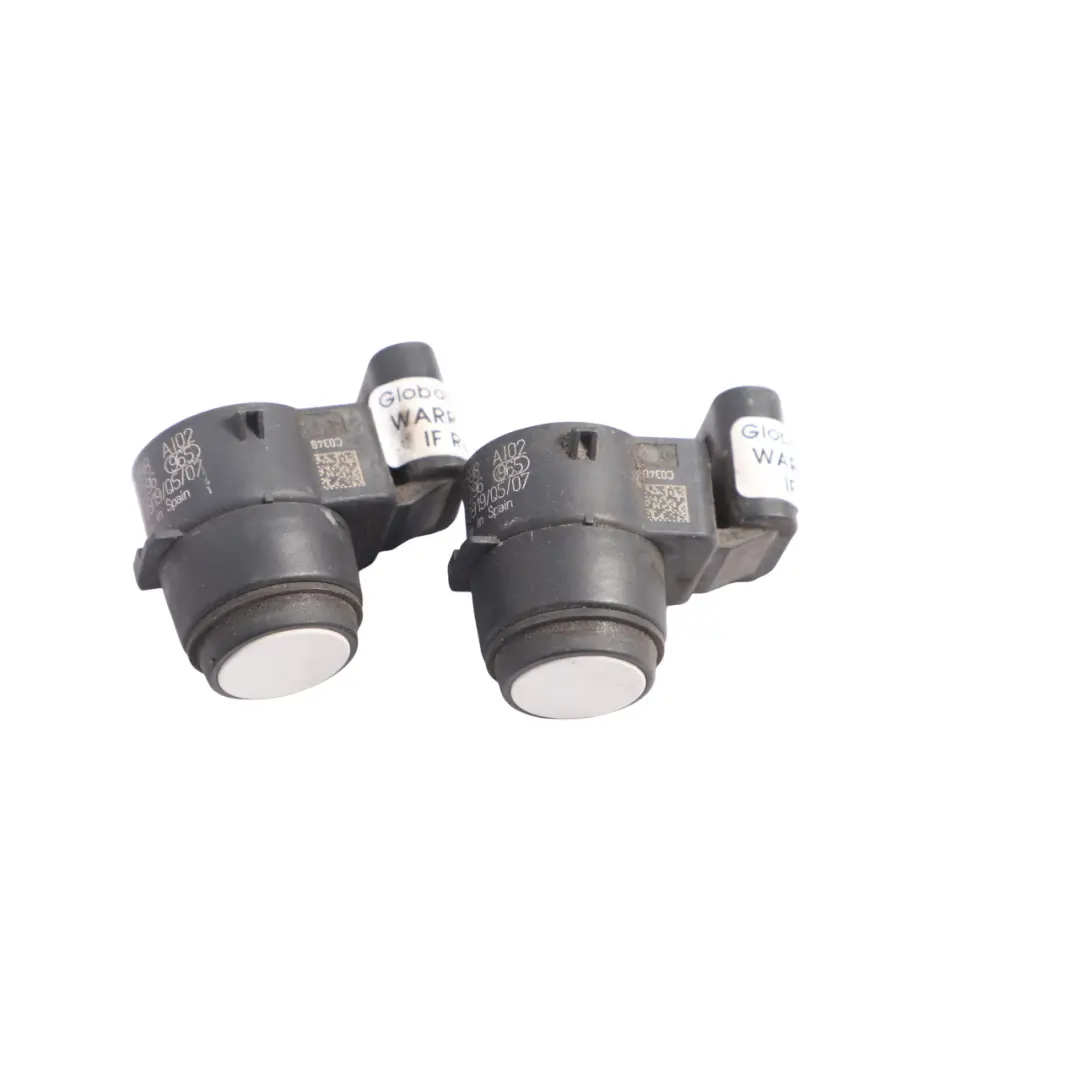 PDC Park Ultraschall Sensor SET X2 Alpinweiß 3 - 300 für BMW E81 E87 E90 LCI mit Teilenummer 6935598 BMW E81 E87 E90 LCI PDC Park Ultraschall Sensor SET X2 Alpinweiß 3 - 300 - SKU 6935598-AW - Teilenummer 6935598