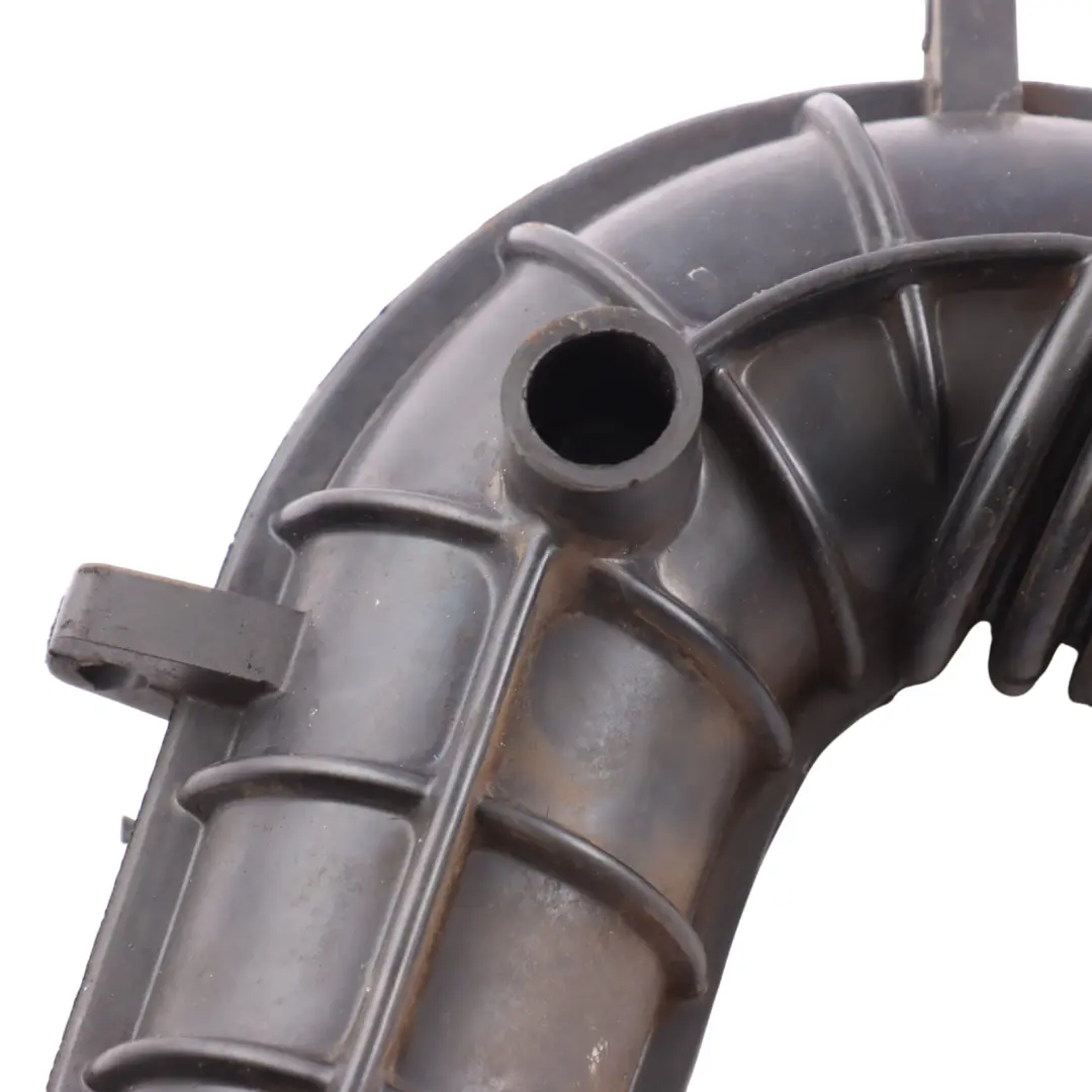 Filter Intake Pipe Hose Line 6C11-9C623-BC to Ford Transit Mk7 2.4 TDCi Air with Part number 6C11-9C623-BC-1 Ford Transit Mk7 2.4 TDCi Air Filter Intake Pipe Hose Line 6C11-9C623-BC - SKU 6C11-9C623-BC-1 - Part number 6C11-9C623-BC-1