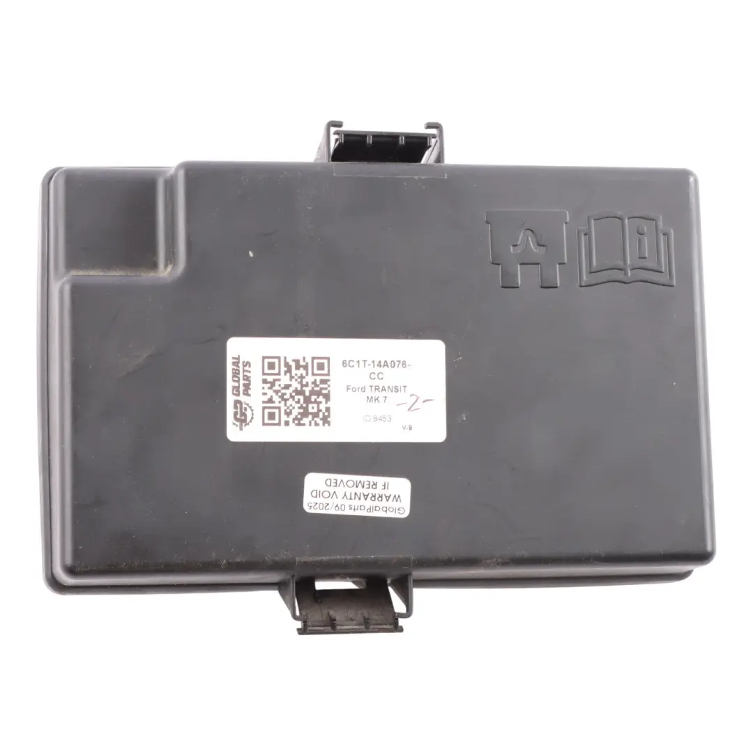 Caja Fusibles Tapa Superior Tapa Embellecedora para Ford Transit Mk7 con número de pieza 6C1T-14A076-CC Ford Transit Mk7 Caja Fusibles Tapa Superior Tapa Embellecedora - SKU 6C1T-14A076-CC - Número de pieza 6C1T-14A076-CC