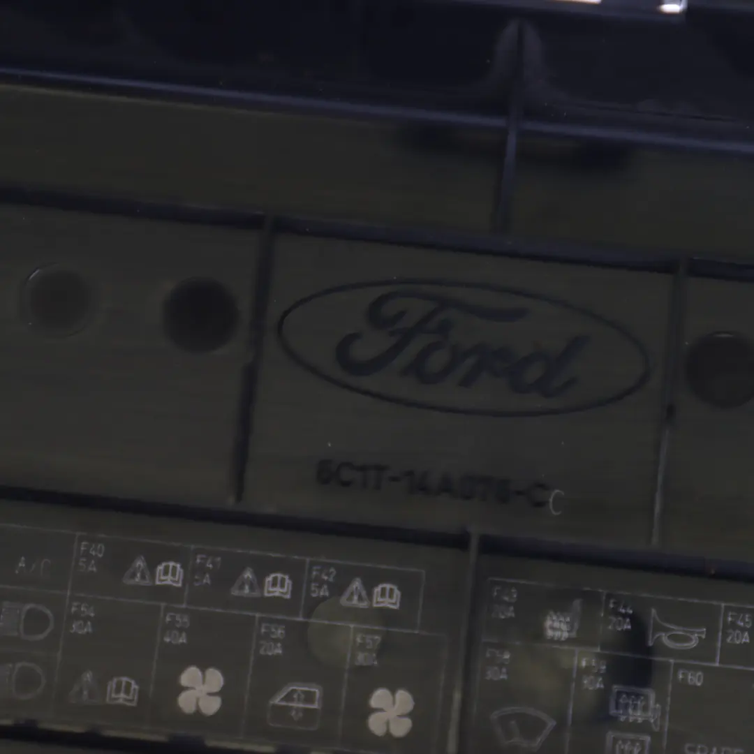 Sicherungskasten Obere Abdeckung Einheit Deckel für Ford Transit Mk7 mit Teilenummer 6C1T-14A076-CC Ford Transit Mk7 Sicherungskasten Obere Abdeckung Einheit Deckel - SKU 6C1T-14A076-CC - Teilenummer 6C1T-14A076-CC