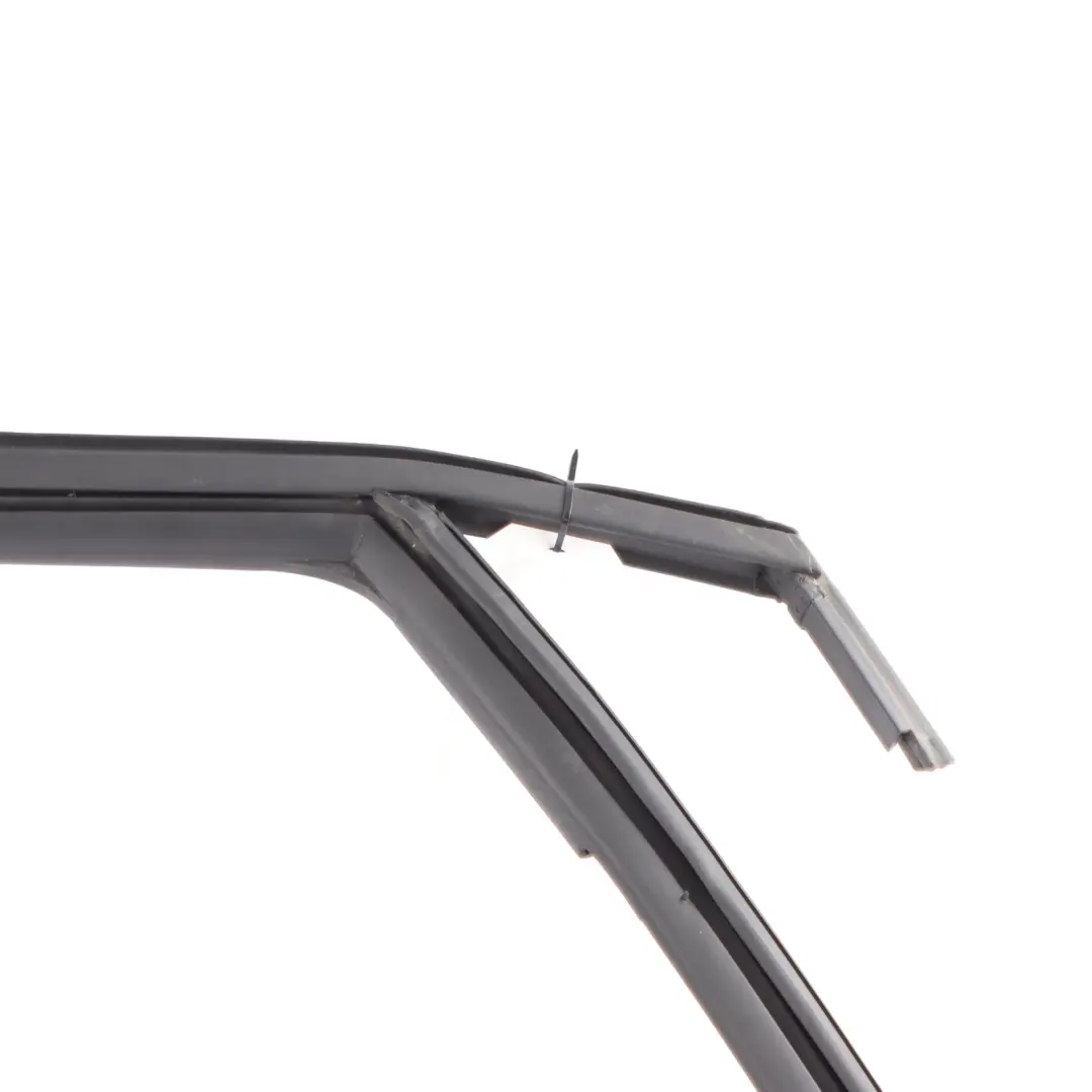 Mk5 Seal Gasket Window Frame Guide Rail Front Right O/S to Seat Ibiza with Part number 6F0837432G Seat Ibiza Mk5 Seal Gasket Window Frame Guide Rail Front Right O/S - SKU 6F0837432G - Part number 6F0837432G