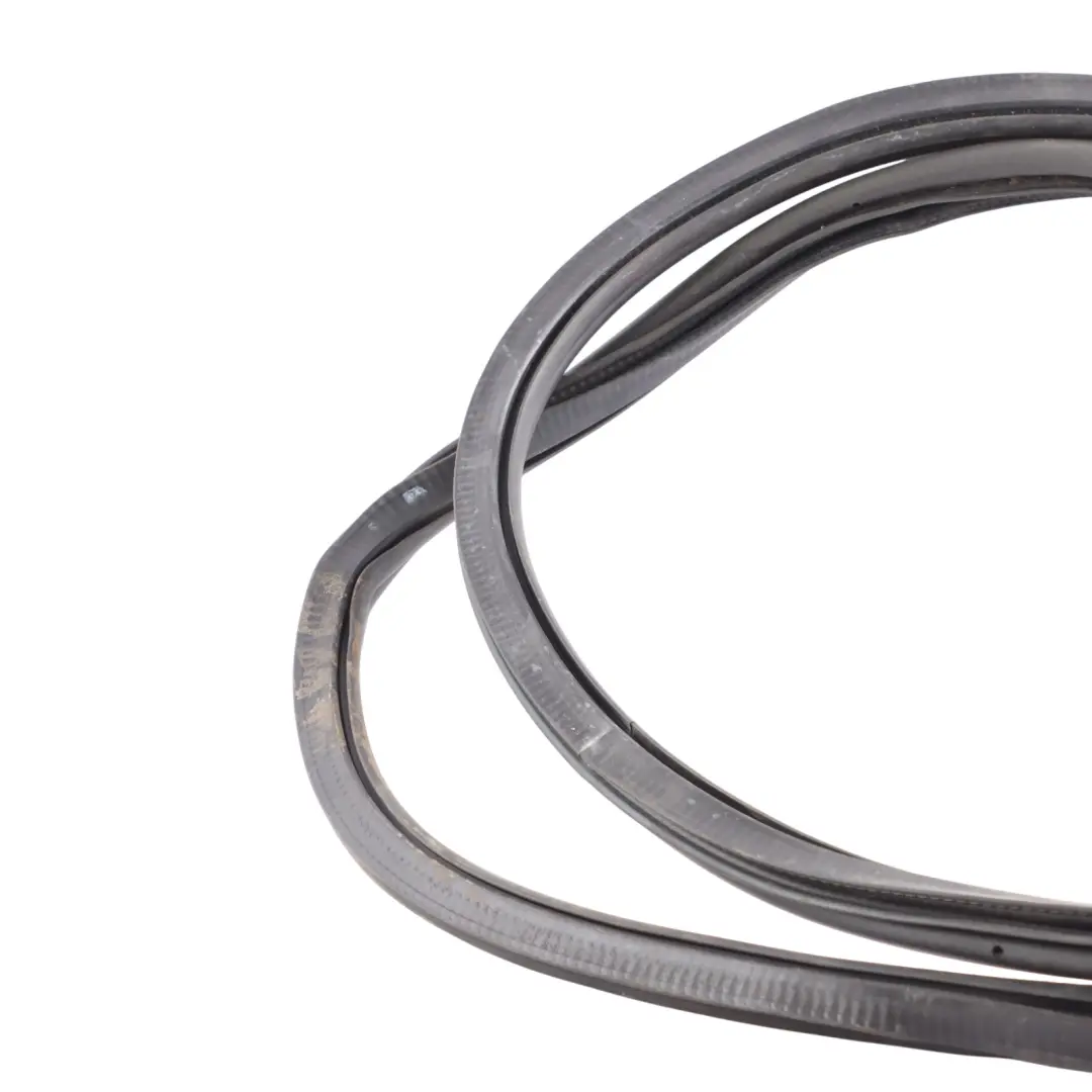 Seat Ibiza Mk5 Front Door Edge Rubber Seal Gasket Left N/S - SKU 6F0867365E - Part number 6F0867365E