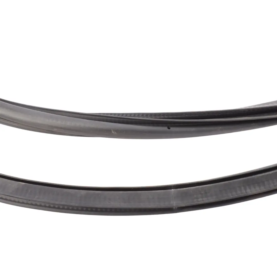Seat Ibiza Mk5 Front Door Edge Rubber Seal Gasket Right O/S - SKU 6F0867366E - Part number 6F0867366E