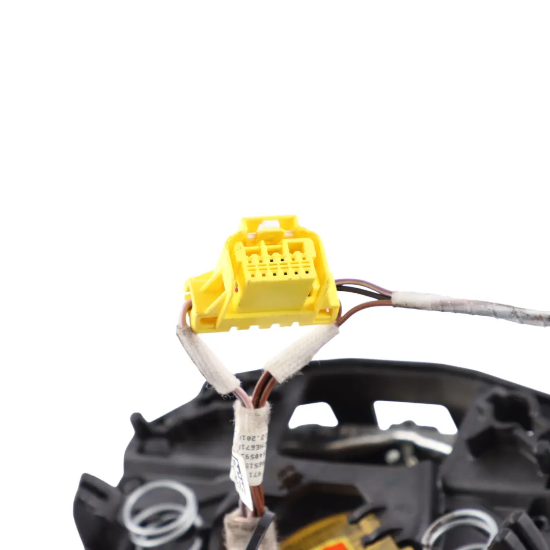 Mk3 Steering Wheel Driver's Side Air Module Unit to Seat Leon with Part number 6F0880201J Seat Leon Mk3 Steering Wheel Driver's Side Air Module Unit - SKU 6F0880201J - Part number 6F0880201J
