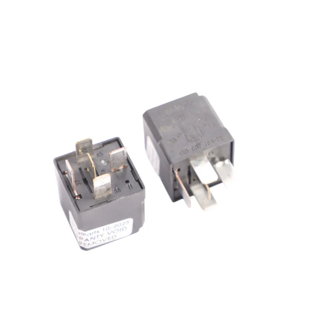 Przekaźnik 4-Pin Czarny FoMoCo 6G9T14B192DA do Ford Galaxy Mondeo Transit o numerze 6G9T-14B192-DA-1 Ford Galaxy Mondeo Transit Przekaźnik 4-Pin Czarny FoMoCo 6G9T14B192DA - SKU 6G9T-14B192-DA-1 - Numer Części 6G9T-14B192-DA-1