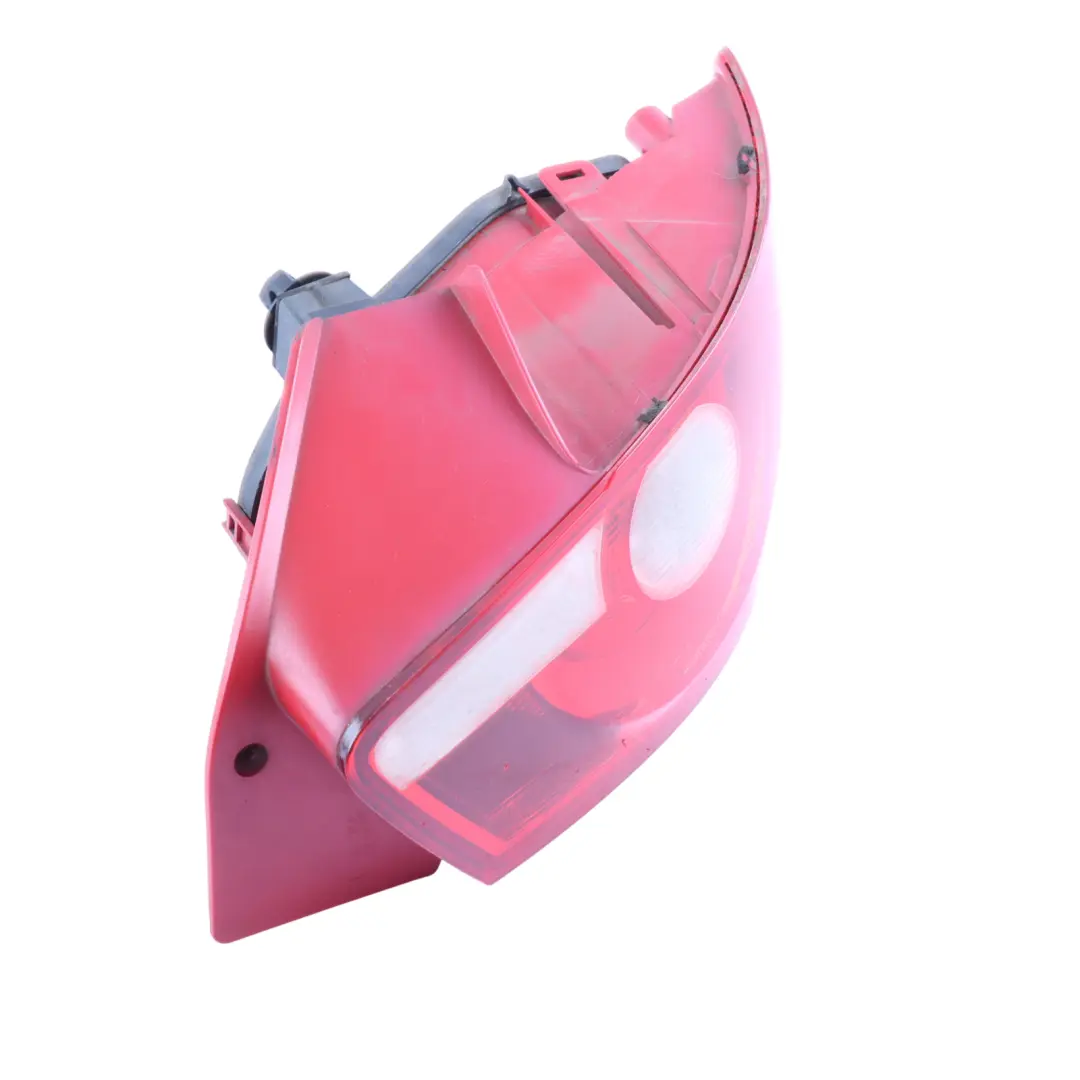 6J 3D Boot Tailgate Light LED Rear Right O/S Lamp Light to Seat Ibiza with Part number 6J3945096G Seat Ibiza 6J 3D Boot Tailgate Light LED Rear Right O/S Lamp Light - SKU RHD-6J3945096G - Part number 6J3945096G