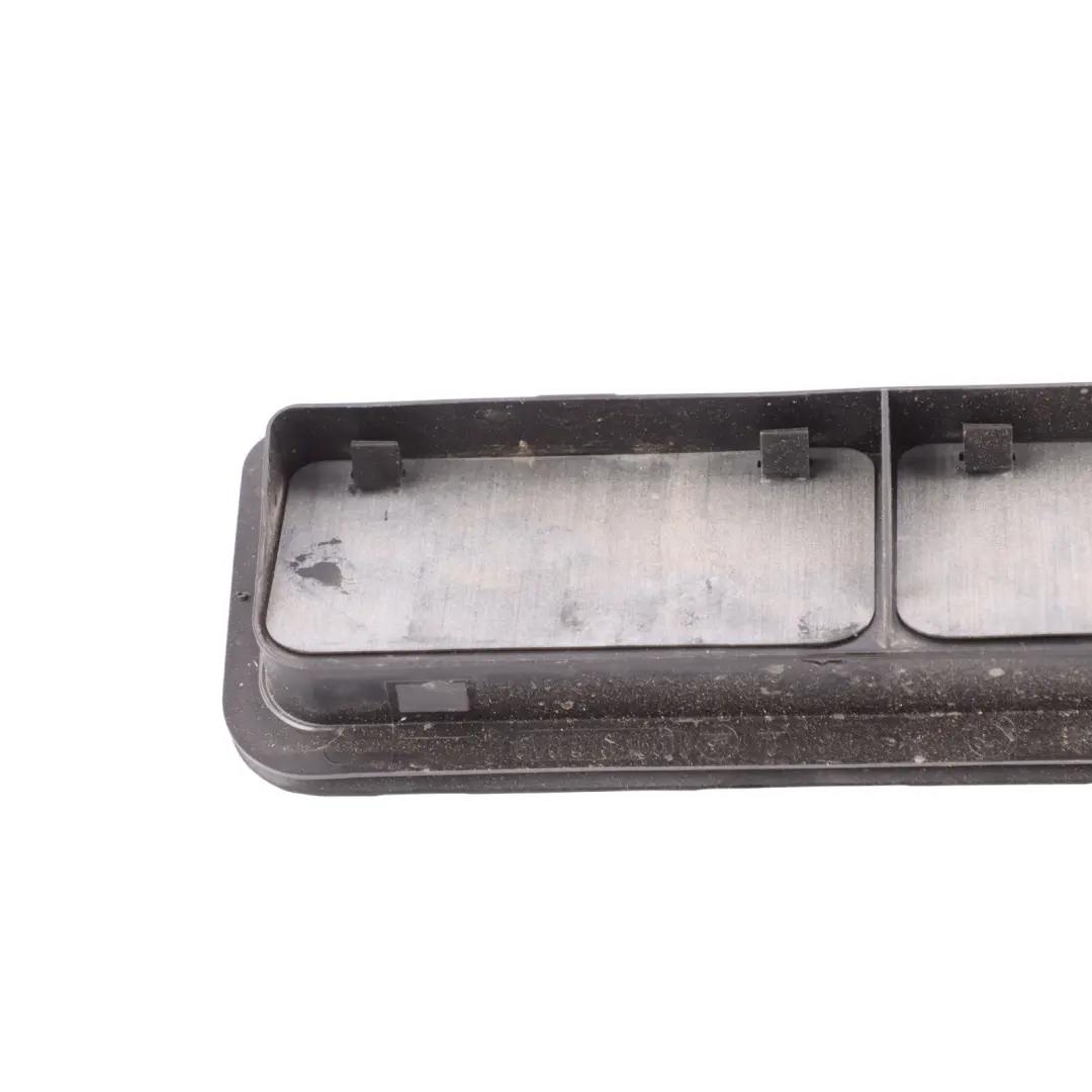 Mk5 Hintere Karosserieentlüftung Hinten Links Rechts für Seat Ibiza mit Teilenummer 6V0819465B Seat Ibiza Mk5 Hintere Karosserieentlüftung Hinten Links Rechts - SKU 6V0819465B - Teilenummer 6V0819465B