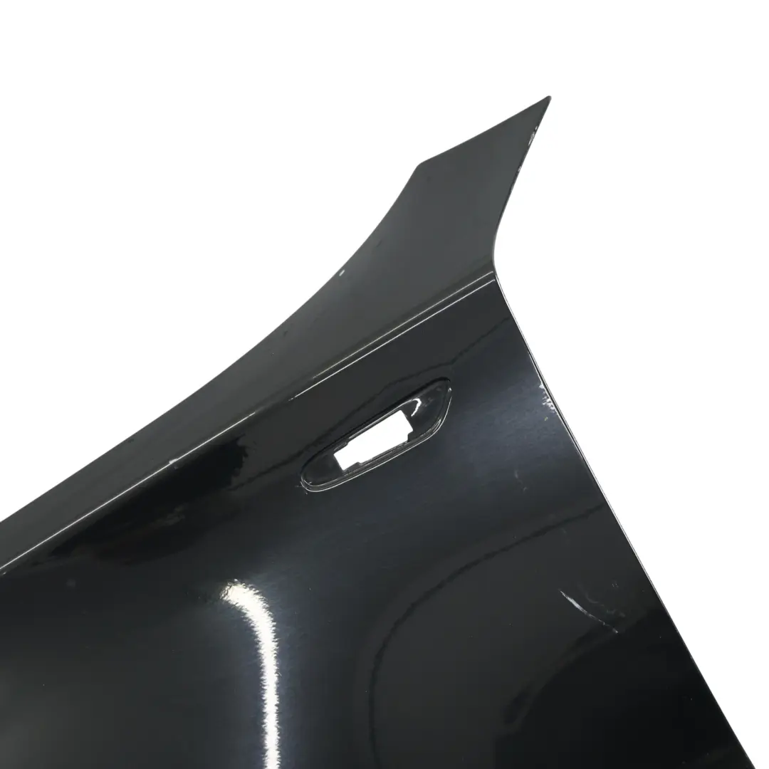 BMW E81 E82 E87 E88 Panneau Laterale Avant a Gauche Black Sapphire Noir - 475 - SKU 7133227-BS1 - Numéro de pièce 7133227