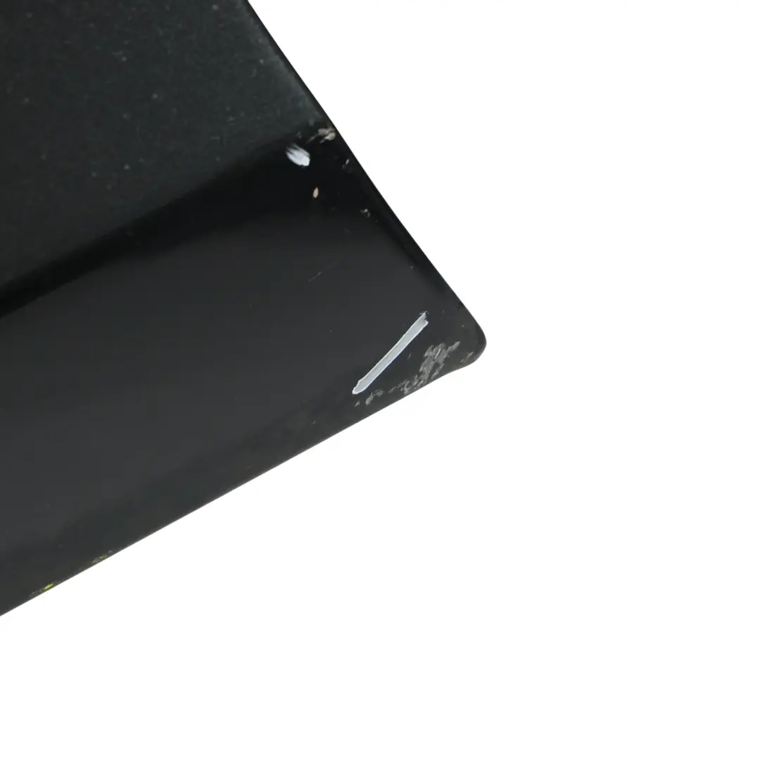 BMW E81 E87 Panel Lateral Delantera Izquierda Schwarz 2 Negro - 668 - SKU 7133227-SCH - Número de pieza 7133227