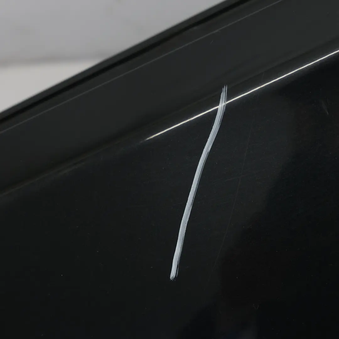 BMW E81 E87 Panel Lateral Delantera Izquierda Schwarz 2 Negro - 668 - SKU 7133227-SCH - Número de pieza 7133227