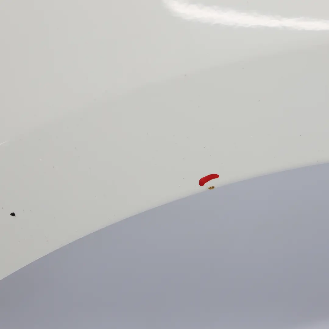 Panneau latéral Aile avant droite Alpinweiss White - 300 pour BMW E81 E87 à propos du numéro de pièce 7133228 BMW E81 E87 Panneau latéral Aile avant droite Alpinweiss White - 300 - SKU 7133228-AW1 - Numéro de pièce 7133228