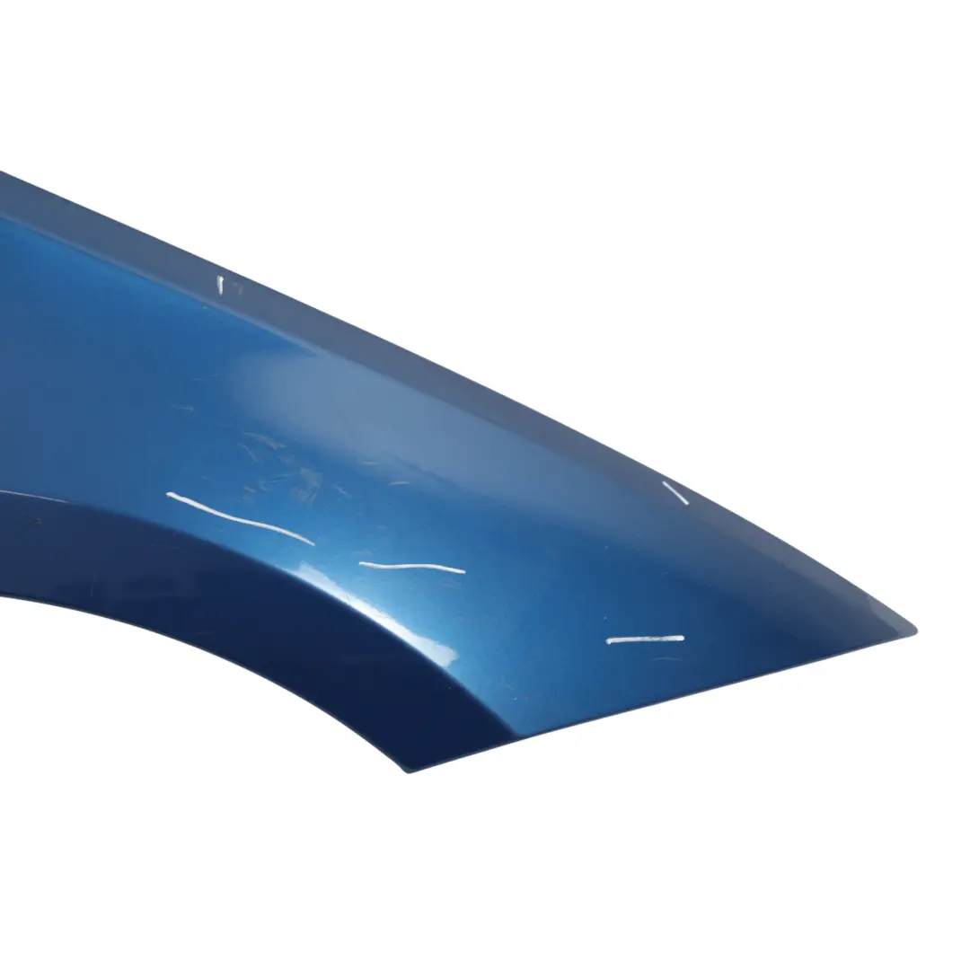 BMW E81 E87 Błotnik Prawy Przedni Sydneyblau Niebieski Metalik - A19 - SKU 7133228-SYD - Numer Części 7133228