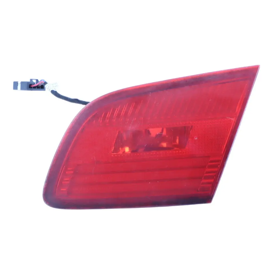 BMW E93 Cabrio Convertible Light In Trunk Lid Rear Right O/S 7162304
