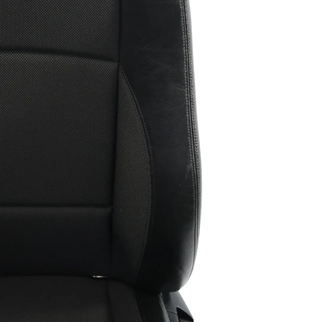 Siège Avant Gauche Côté Conducteur Tissu Cuir Anthracite pour BMW E81 M Sport à propos du numéro de pièce 7193057 BMW E81 M Sport Siège Avant Gauche Côté Conducteur Tissu Cuir Anthracite - SKU 7193057-1 - Numéro de pièce 7193057