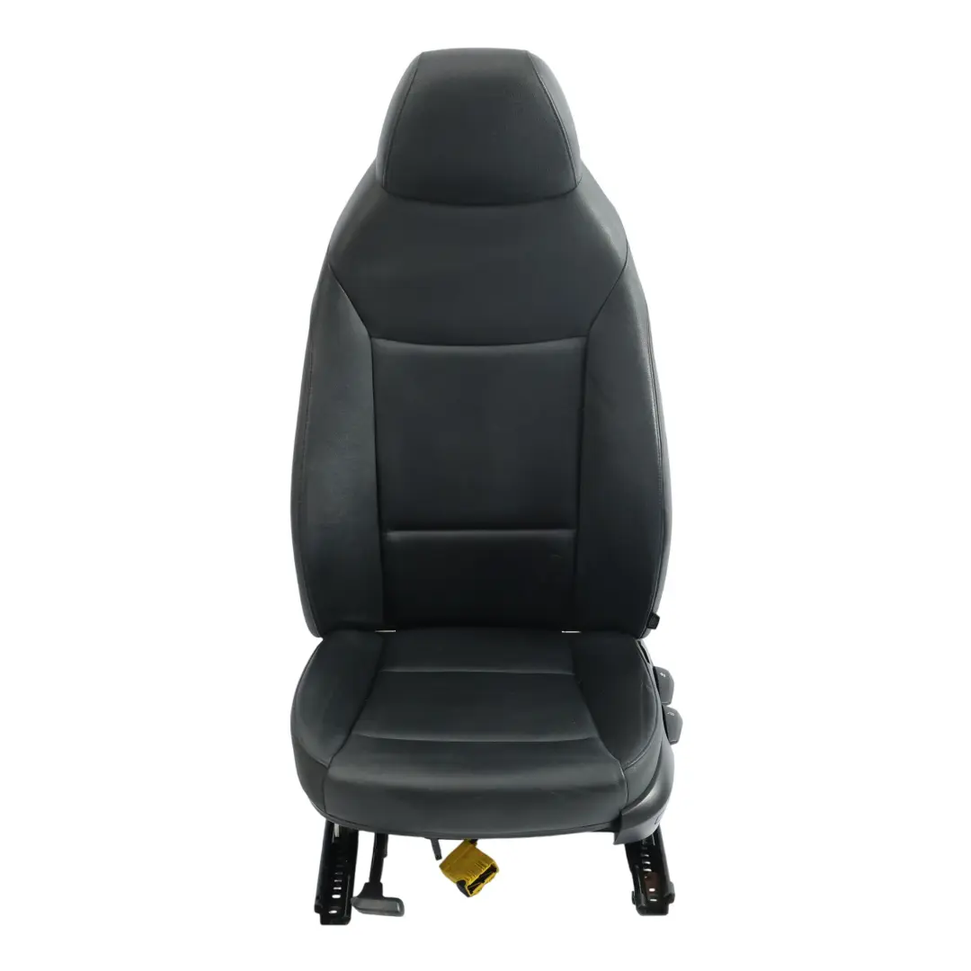 Asiento Delantero Calefactable Cuero Negro Izquierdo para BMW Z4 E89 con número de pieza 7213911 BMW Z4 E89 Asiento Delantero Calefactable Cuero Negro Izquierdo - SKU 7213911-1 - Número de pieza 7213911