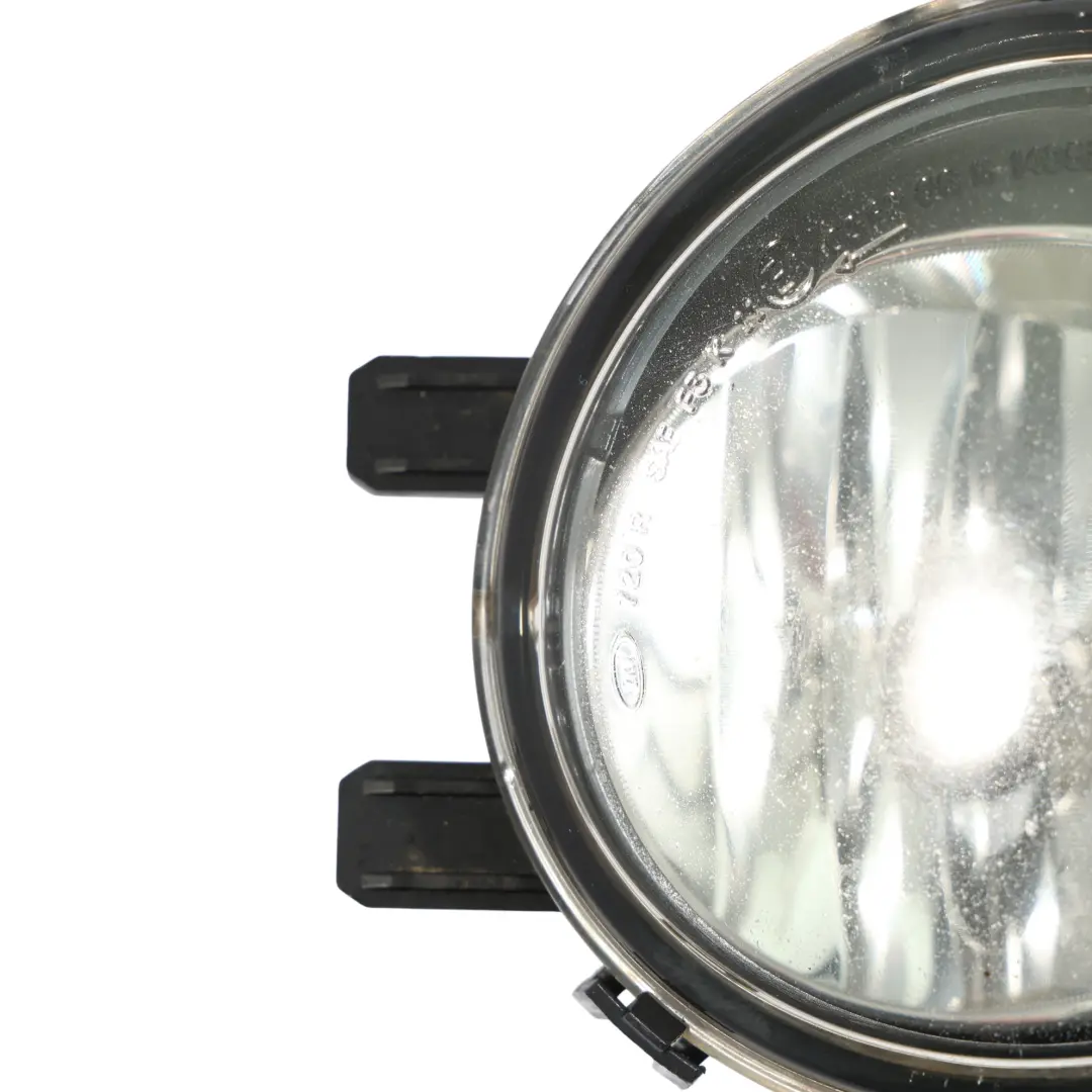 Lampa Przeciwmgielna Prawa do BMW E82 E88 o numerze 7273448 BMW E82 E88 Lampa Przeciwmgielna Prawa - SKU 7273448-1 - Numer Części 7273448