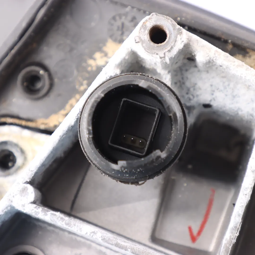 Wing Mirror Auto Dip Power Fold Right O/S Platin Bronze - A53 to BMW X5 E70 with Part number 7282724 BMW X5 E70 Wing Mirror Auto Dip Power Fold Right O/S Platin Bronze - A53 - SKU RHD-7282724-PB - Part number 7282724