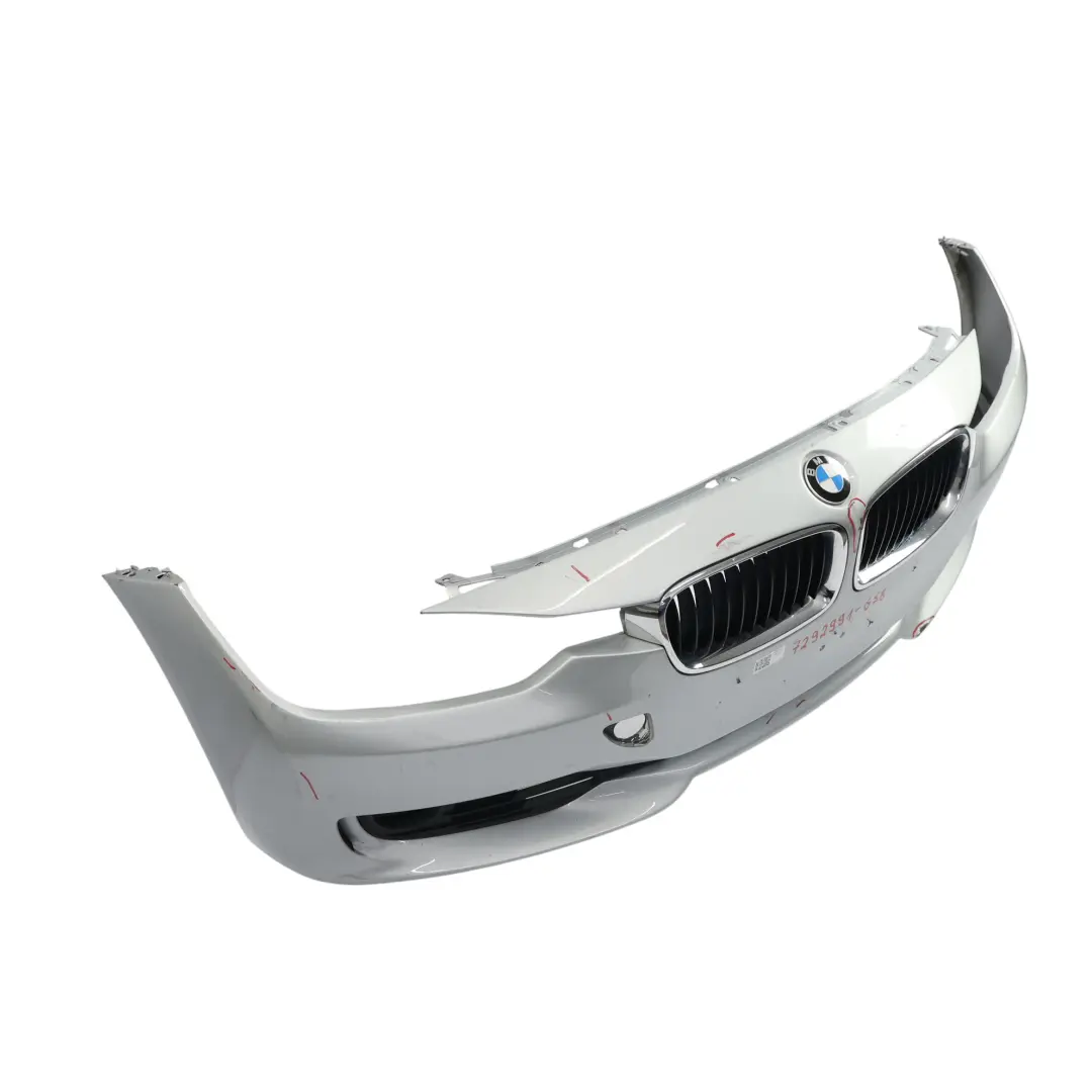 Zderzak Przedni Glacier Silver Srebrny Metalik - A83 do BMW F30 F31 o numerze 7292991 BMW F30 F31 Zderzak Przedni Glacier Silver Srebrny Metalik - A83 - SKU 7292991-GSB - Numer Części 7292991
