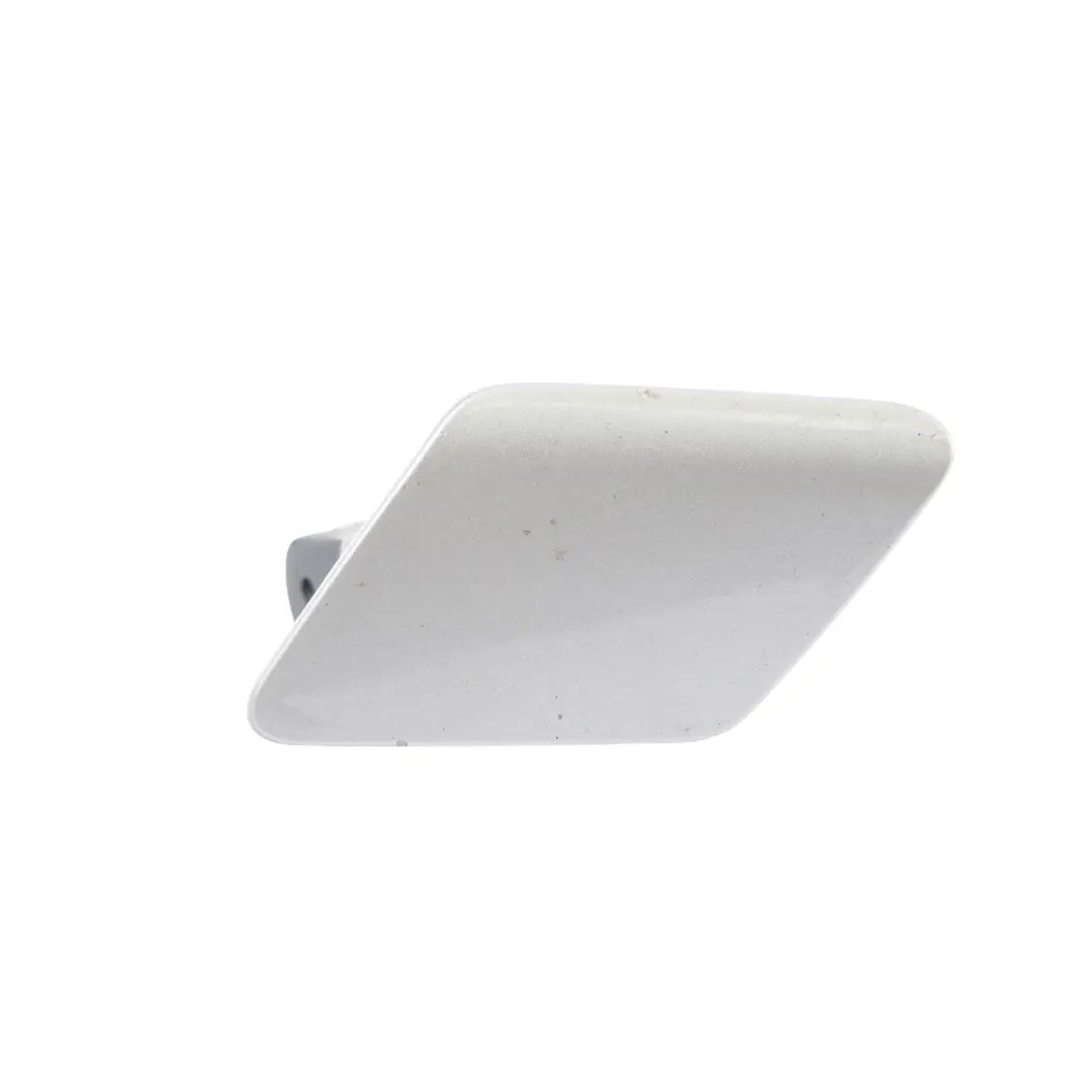 Lavafaros Tapa Tobera Flap Izquierda Glacier Silber - A83 para BMW F30 F31 con número de pieza 7293031 BMW F30 F31 Lavafaros Tapa Tobera Flap Izquierda Glacier Silber - A83 - SKU 7293031-GSB - Número de pieza 7293031