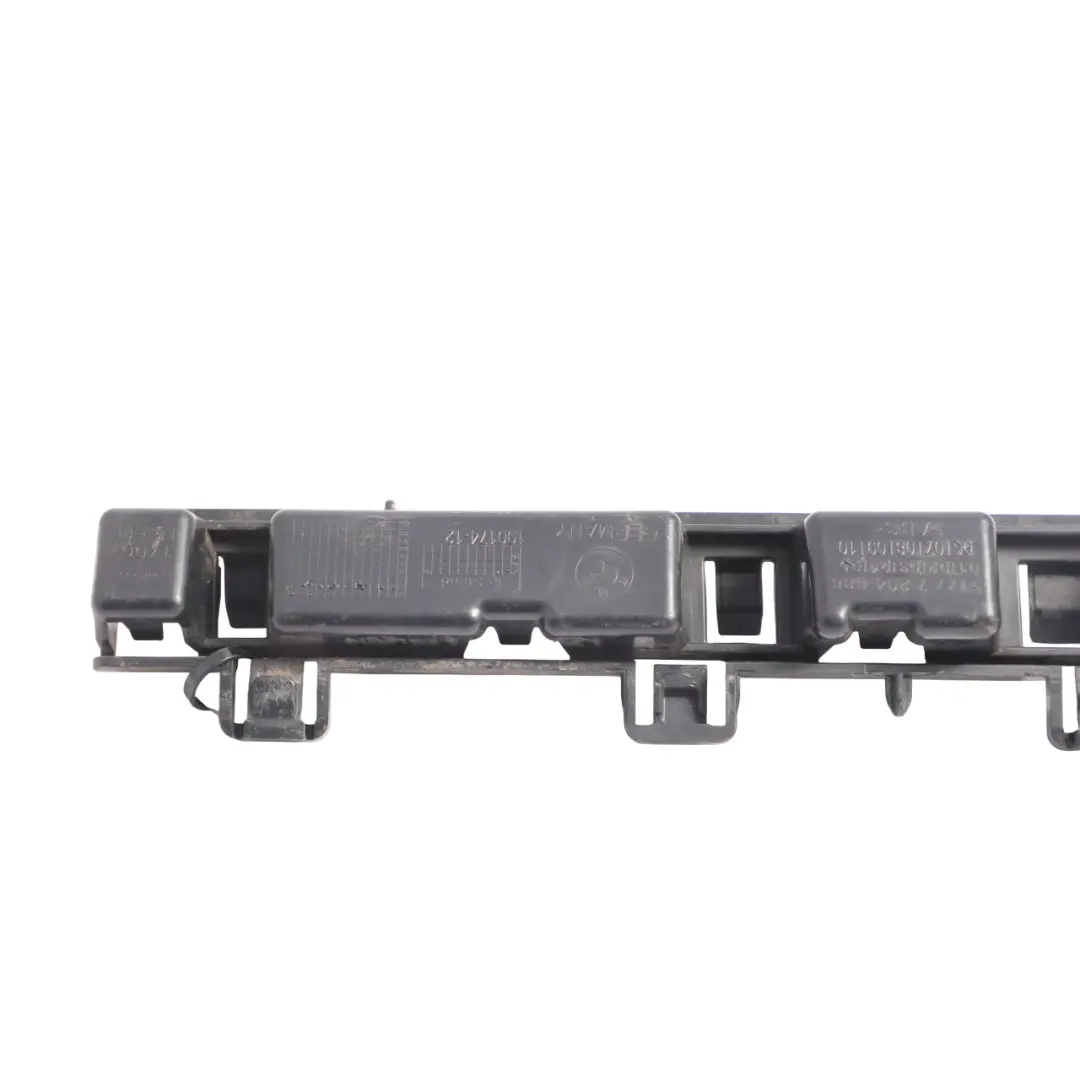 Soporte De Faldón Lateral Soporte De Guía Ledge Derecha para BMW F32 F33 con número de pieza 7294888 BMW F32 F33 Soporte De Faldón Lateral Soporte De Guía Ledge Derecha - SKU 7294888 - Número de pieza 7294888