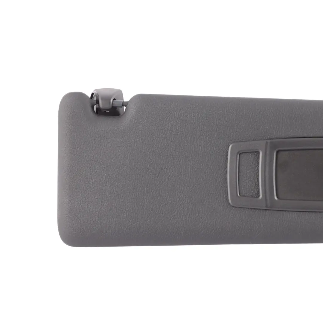 Pare-soleil avec miroir droit Noir Anthracite pour BMW F30 F31 F32 F36 à propos du numéro de pièce 7322296 BMW F30 F31 F32 F36 Pare-soleil avec miroir droit Noir Anthracite - SKU 7322296-2 - Numéro de pièce 7322296