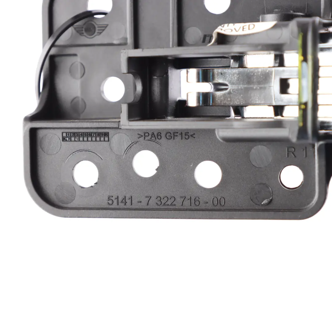 Interior Manija Puerta Trasera Derecha Agarradera Chrome 7322716 para Mini F54 F60 con número de pieza 7360874 Mini F54 F60 Interior Manija Puerta Trasera Derecha Agarradera Chrome 7322716 - SKU 7360874 - Número de pieza 7360874