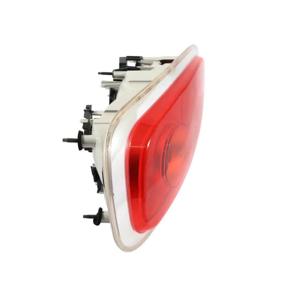 Lampa Światło Tylna Tył Lewa do Mini Clubman F54 o numerze 7352153 Mini Clubman F54 Lampa Światło Tylna Tył Lewa - SKU 7352153 - Numer Części 7352153