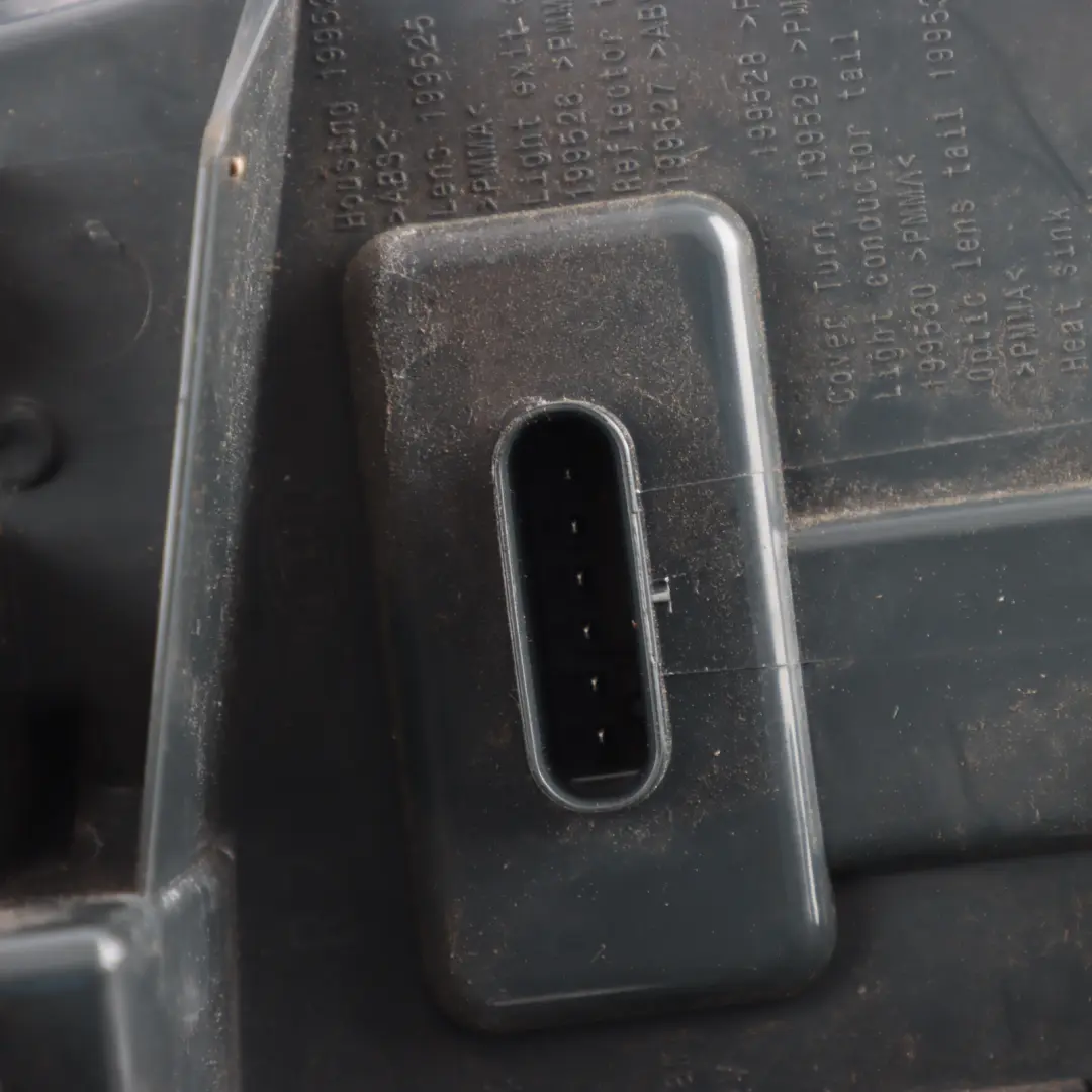 Feu Arrière Extérieur Droit Côté Conducteur pour BMW F30 F80 M3 LCI à propos du numéro de pièce 7369118 BMW F30 F80 M3 LCI Feu Arrière Extérieur Droit Côté Conducteur - SKU 7369118-2 - Numéro de pièce 7369118