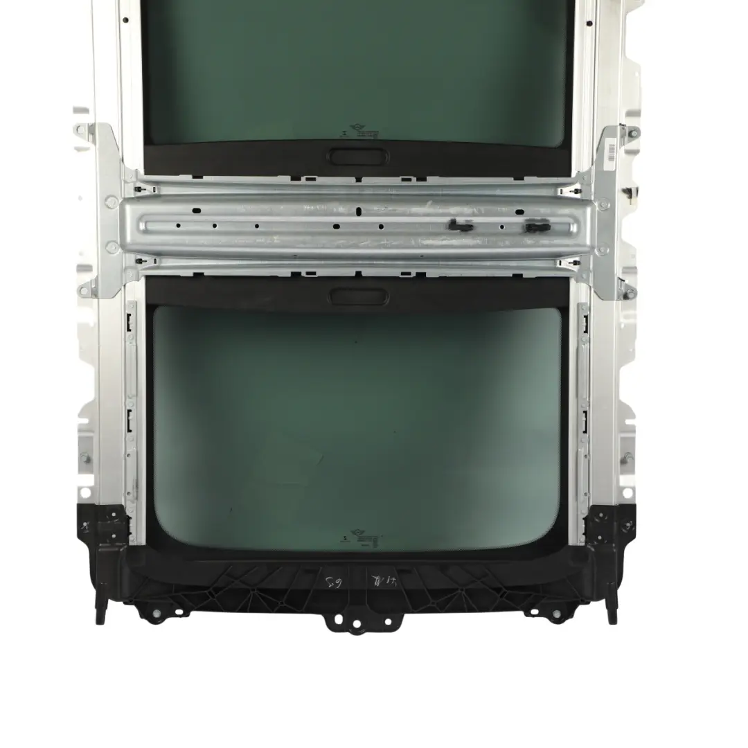 Panoramic Sliding Sunroof Electrical Sliding Roof Panorama to Mini F56 with Part number 7379616 Mini F56 Panoramic Sliding Sunroof Electrical Sliding Roof Panorama - SKU 7379616 - Part number 7379616