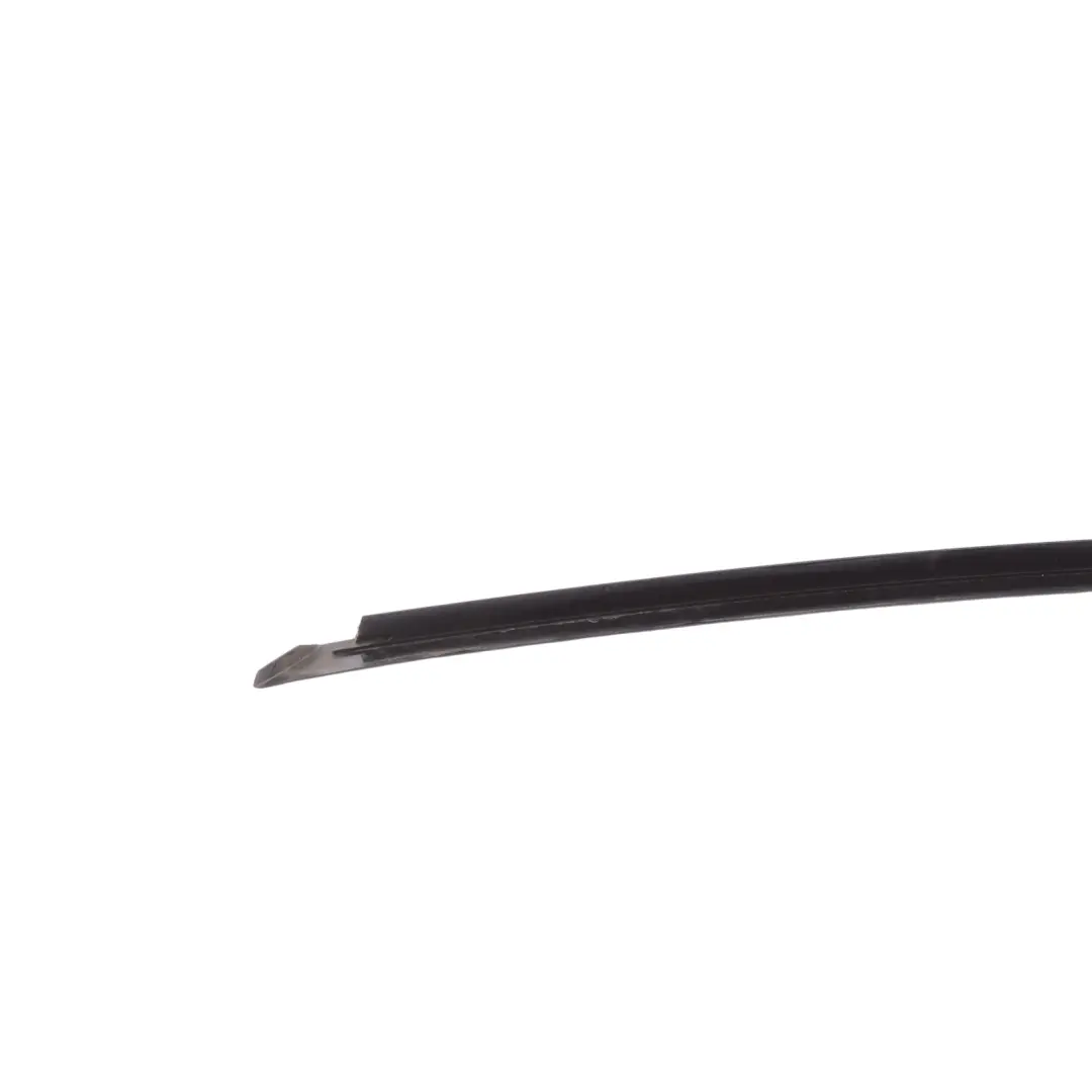 Window Frame Trim Cover Door Front Right O/S Rail High Gloss 7397367 to BMW F46 with Part number 7397368 BMW F46 Window Frame Trim Cover Door Front Right O/S Rail High Gloss 7397367 - SKU 7397368 - Part number 7397368