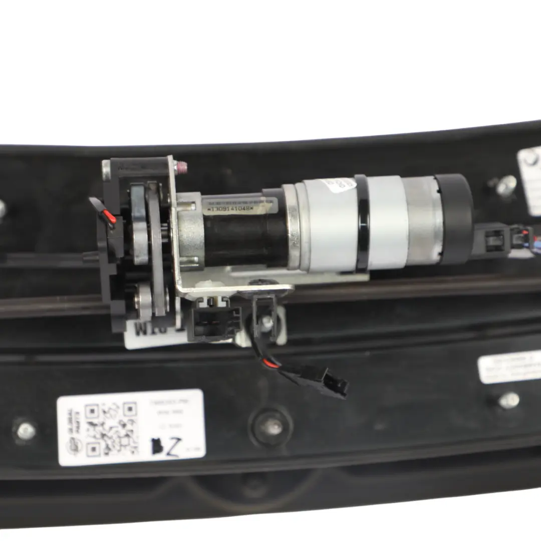 Spoiler Trim Panel Pepper White - 850 to Mini Roadster R59 Rear Active Electric with Part number 7400303 Mini Roadster R59 Rear Active Electric Spoiler Trim Panel Pepper White - 850 - SKU 7400303-PW - Part number 7400303