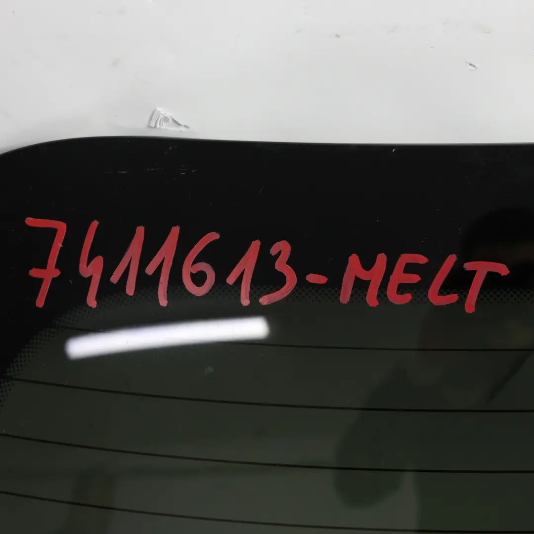 Mini Clubman F54 Porte Arrière Divisée Gauche Coffre Melting Silver - C2K - SKU 7411613-MELT - Numéro de pièce 7411613
