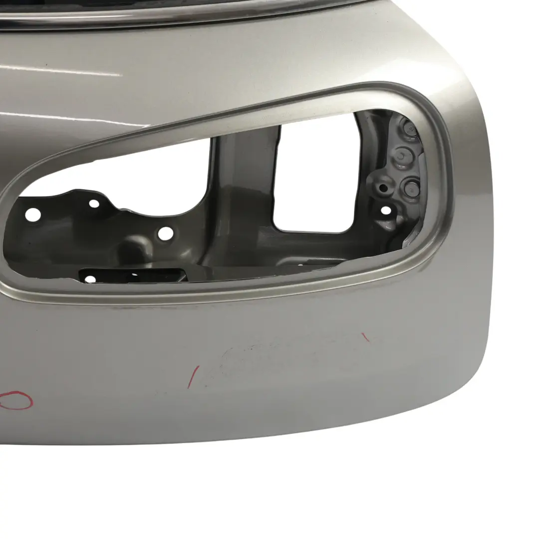 Puerta Trasera Partida Derecha Tapa Portón Melting Silver C2K para Mini Clubman F54 con número de pieza 7411614 Mini Clubman F54 Puerta Trasera Partida Derecha Tapa Portón Melting Silver C2K - SKU 7411614-MELT - Número de pieza 7411614