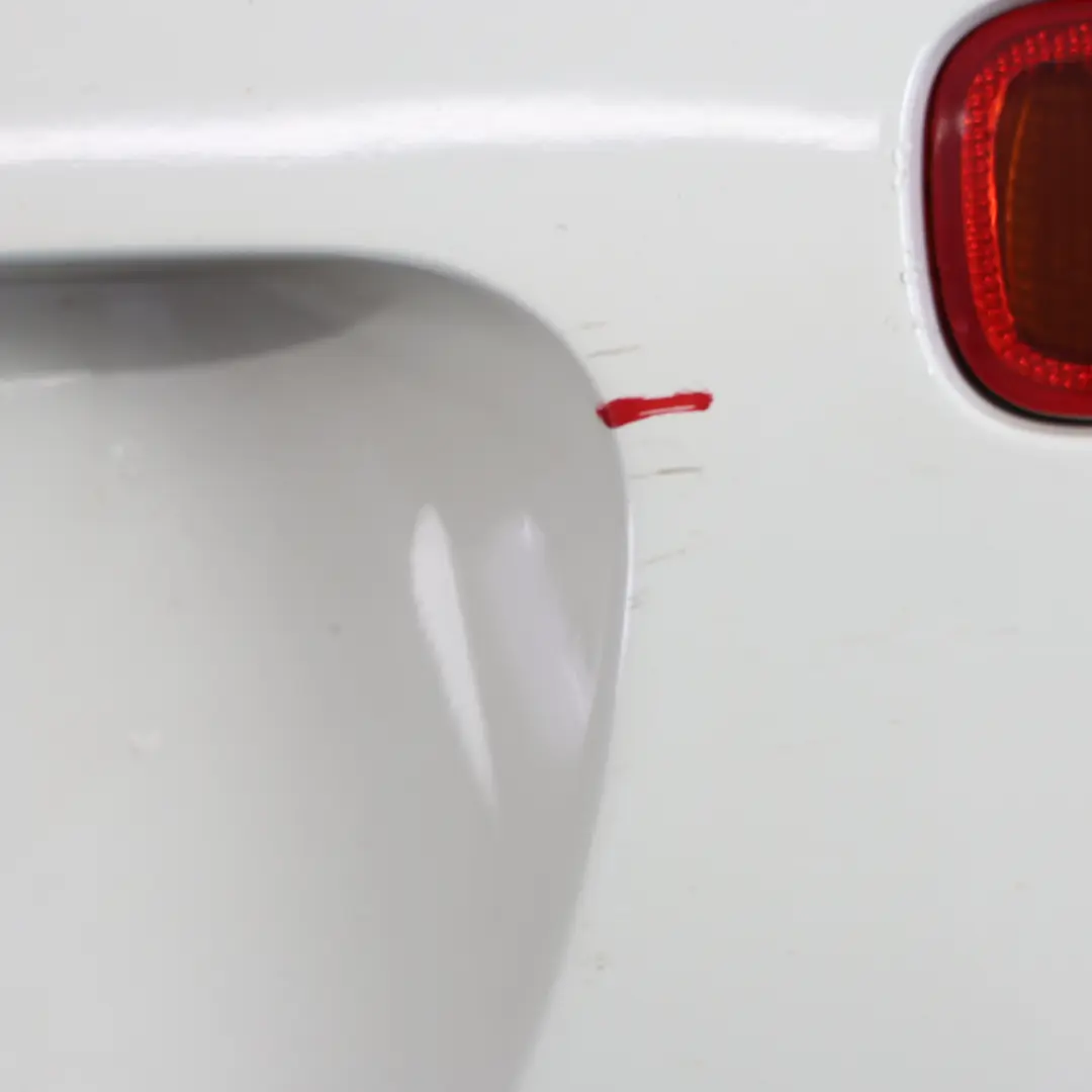 Hintere Stoßstangenverkleidung Pepper White - 850 für Mini Clubman F54 mit Teilenummer 7422838 Mini Clubman F54 Hintere Stoßstangenverkleidung Pepper White - 850 - SKU 7422838-PW - Teilenummer 7422838