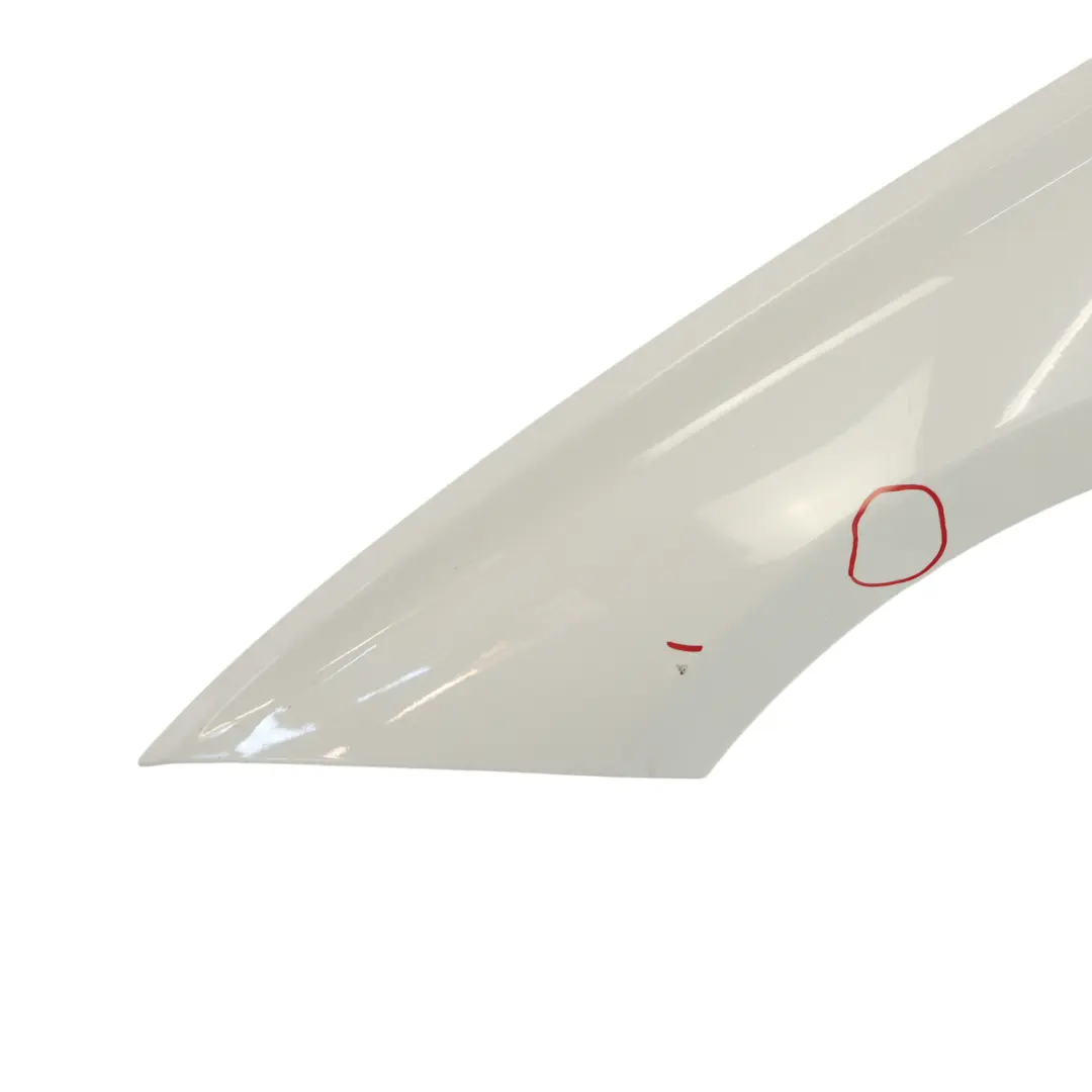 Panneau latéral de l'aile avant gauche Alpinweiss 3 Blanc - 300 pour BMW F30 F31 à propos du numéro de pièce 7438439 BMW F30 F31 Panneau latéral de l'aile avant gauche Alpinweiss 3 Blanc - 300 - SKU 7438439-AW1 - Numéro de pièce 7438439