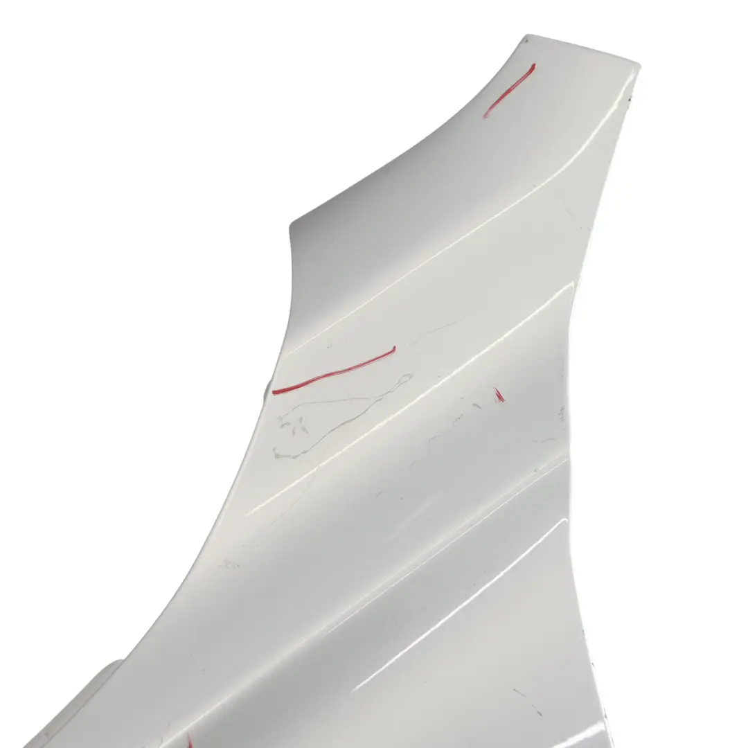 Panneau latéral de l'aile avant gauche Mineralgrau Grey - B39 pour BMW F30 F31 à propos du numéro de pièce 7438439 BMW F30 F31 Panneau latéral de l'aile avant gauche Mineralgrau Grey - B39 - SKU 7438439-MG2 - Numéro de pièce 7438439