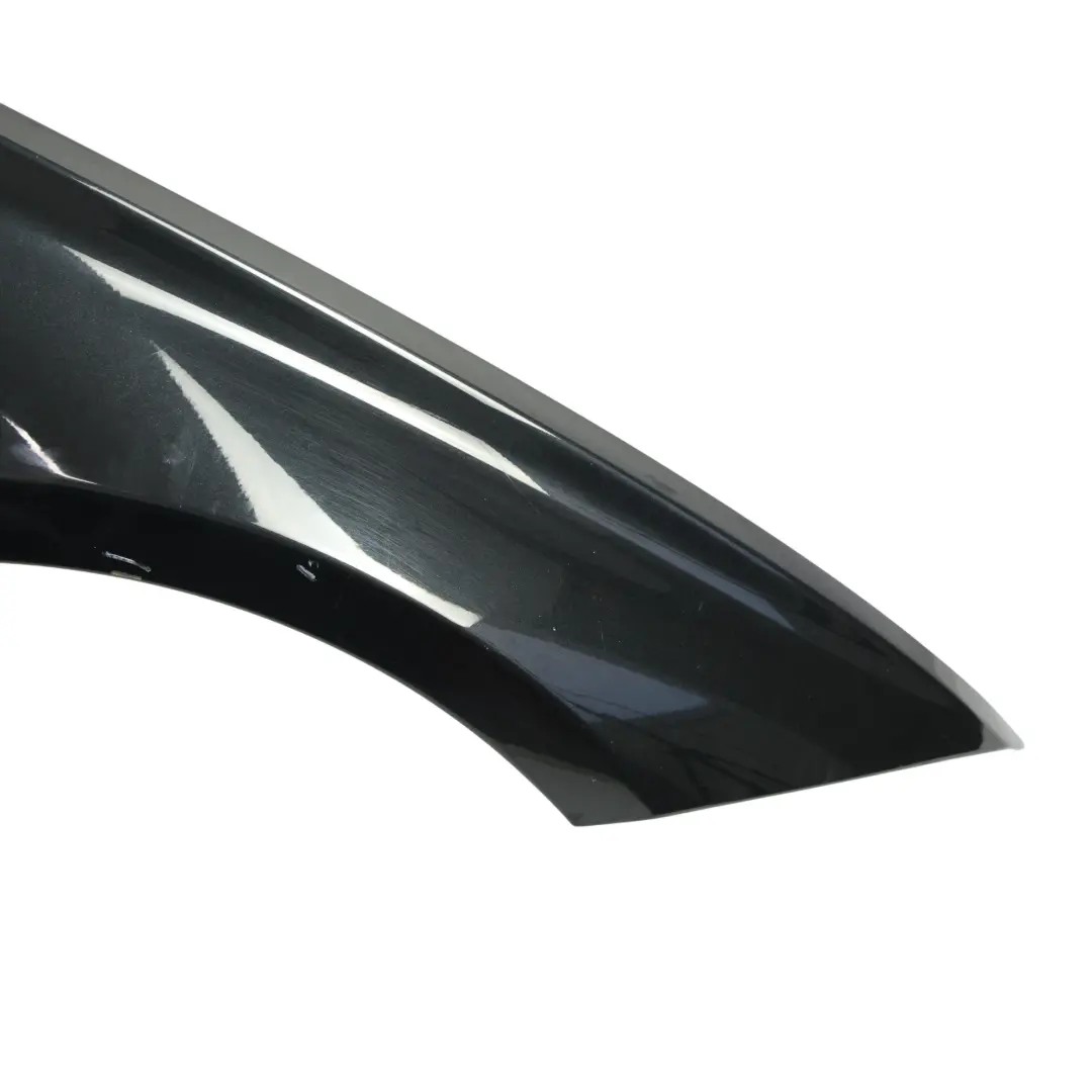 Błotnik Prawy Przedni Black Sapphire Czarny Metalik - 475 do BMW F30 F31 o numerze 7438440 BMW F30 F31 Błotnik Prawy Przedni Black Sapphire Czarny Metalik - 475 - SKU 7438440-BS2 - Numer Części 7438440