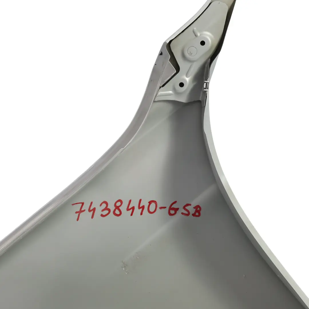 Aile Latérale Avant Droite Glacier Silver Argent Métallisé - A83 pour BMW F30 F31 à propos du numéro de pièce 7438440 BMW F30 F31 Aile Latérale Avant Droite Glacier Silver Argent Métallisé - A83 - SKU 7438440-GSB - Numéro de pièce 7438440