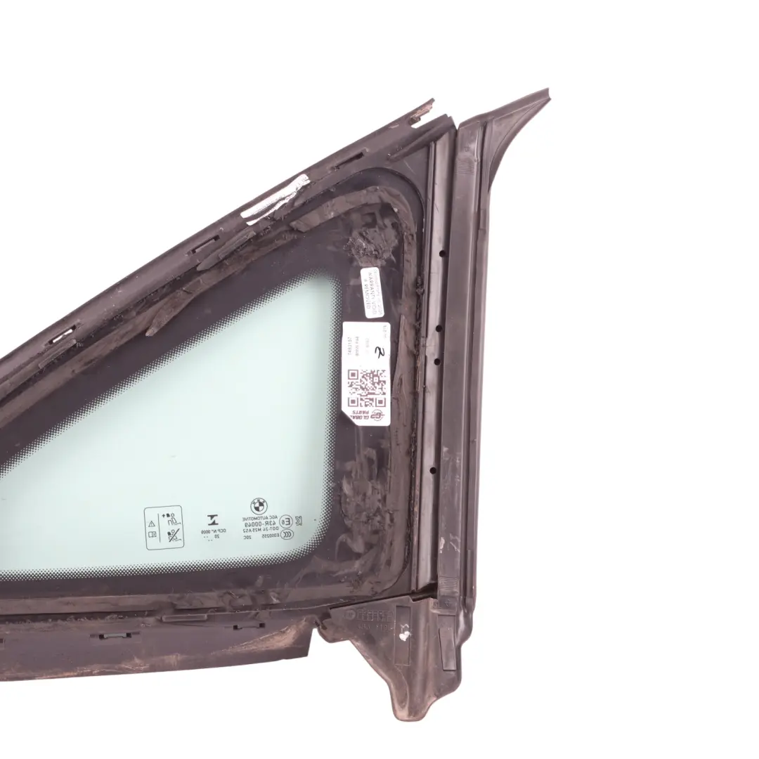 Vetro Fisso Deflettore Posteriore Sinistro AS2 per BMW F44 Gran Coupe con numero di parte 7483157 BMW F44 Gran Coupe Vetro Fisso Deflettore Posteriore Sinistro AS2 - SKU 7483157 - Numero di parte 7483157