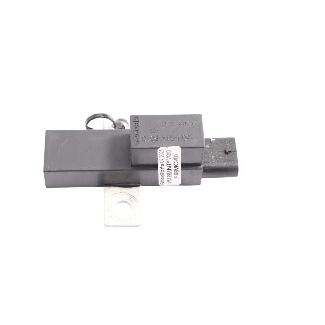 Porsche Cayenne 92A Fuse Box Relay Module Unit - SKU 750H-R1A-B010 - Part number 750H-R1A-B010