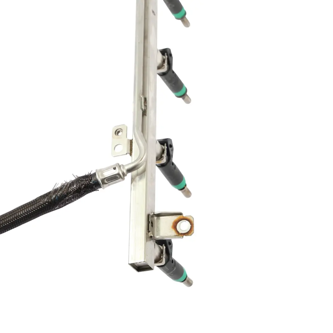 Inyección De Combustible Tubo Rail N62N Gasolina para BMW E60 E61 E63 E64 E65 con número de pieza 7534743 BMW E60 E61 E63 E64 E65 Inyección De Combustible Tubo Rail N62N Gasolina - SKU 7534743-1 - Número de pieza 7534743