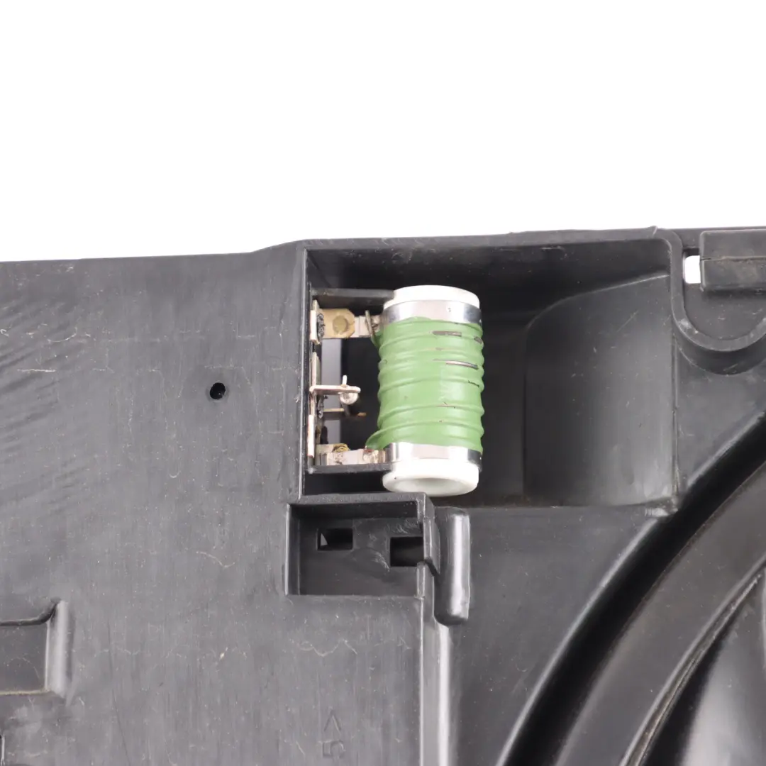 Boîtier Ventilateur Radiateur Refroidissement Essence 7541092 pour Mini R50 R52 R53 à propos du numéro de pièce 7541092-TAIWAN Mini R50 R52 R53 Boîtier Ventilateur Radiateur Refroidissement Essence 7541092 - SKU 7541092-TAIWAN - Numéro de pièce 7541092-TAIWAN