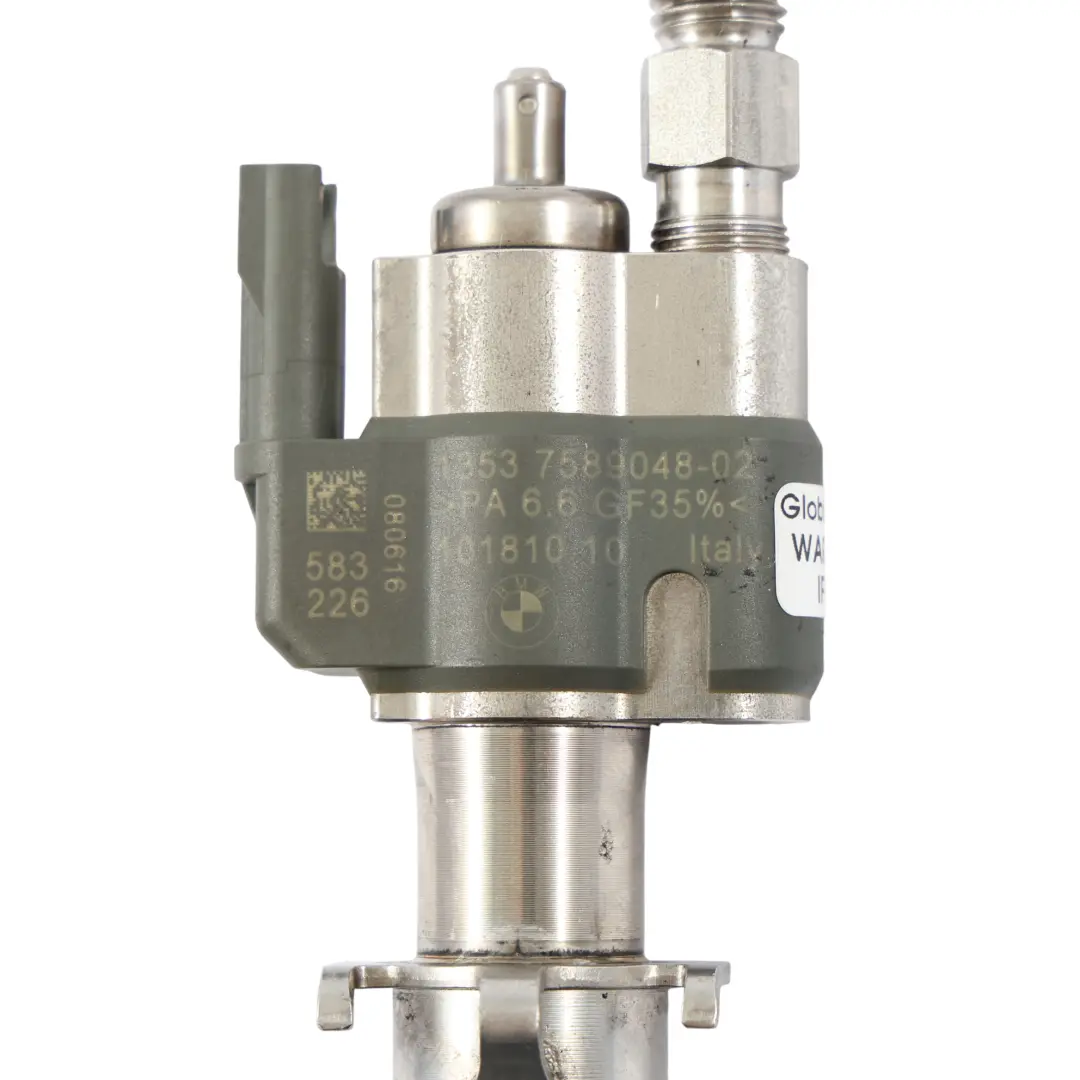 BMW E60 E81 E82 E87 LCI E88 E90 E91 E92 E93 Petrol N43 Fuel Injector - SKU 7589048 - Part number 7589048
