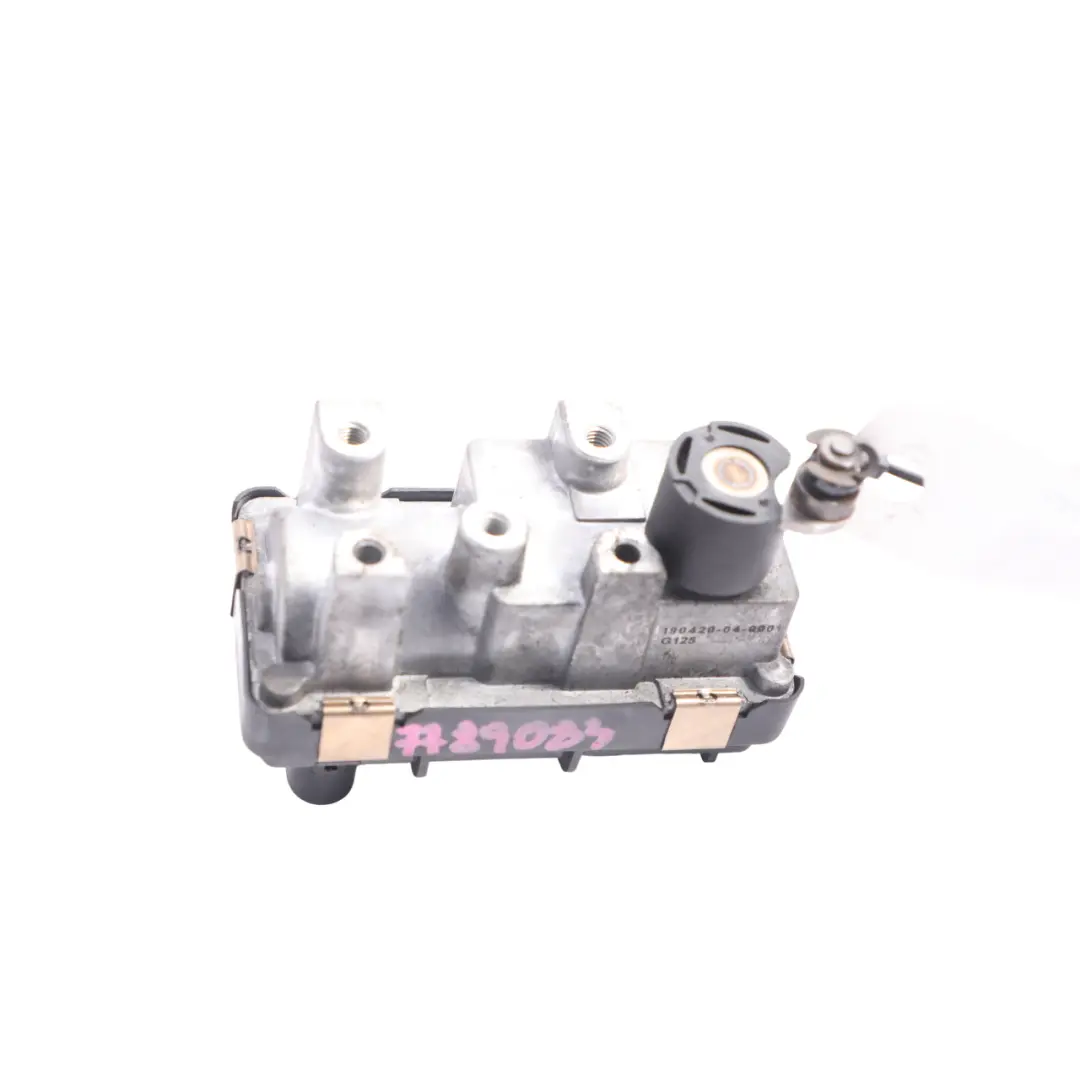 M57N2 3.0 Diesel Turbolader Stellmotor für BMW E60 E61 530d mit Teilenummer 7789083 BMW E60 E61 530d M57N2 3.0 Diesel Turbolader Stellmotor - SKU 7789083-1 - Teilenummer 7789083