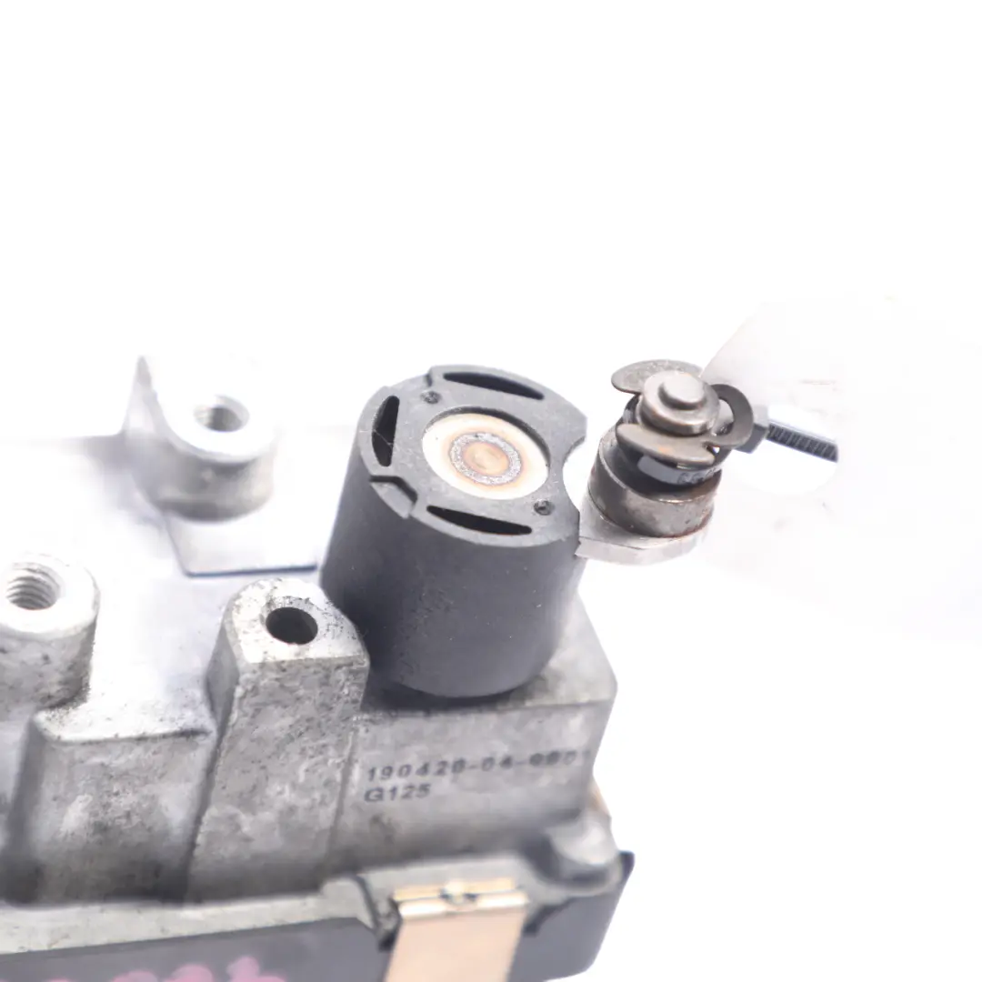 M57N2 3.0 Diesel Turbolader Stellmotor für BMW E60 E61 530d mit Teilenummer 7789083 BMW E60 E61 530d M57N2 3.0 Diesel Turbolader Stellmotor - SKU 7789083-1 - Teilenummer 7789083